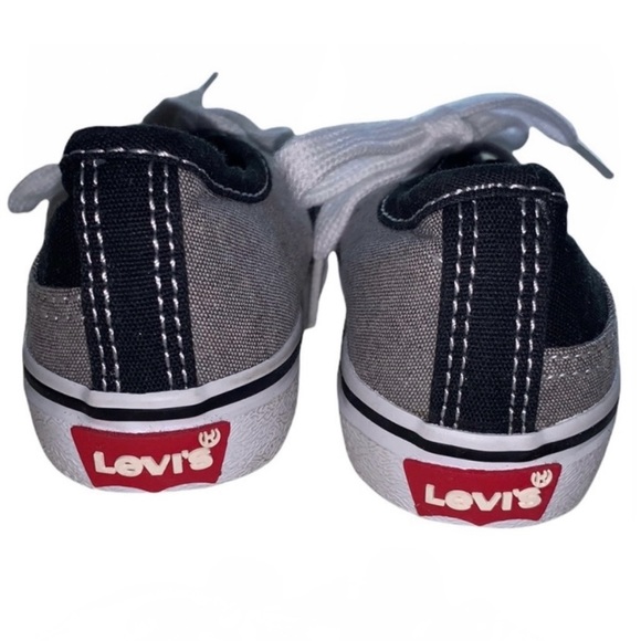 Levi’s Black & Grey Sneakers Size 7 - Picture 5 of 7